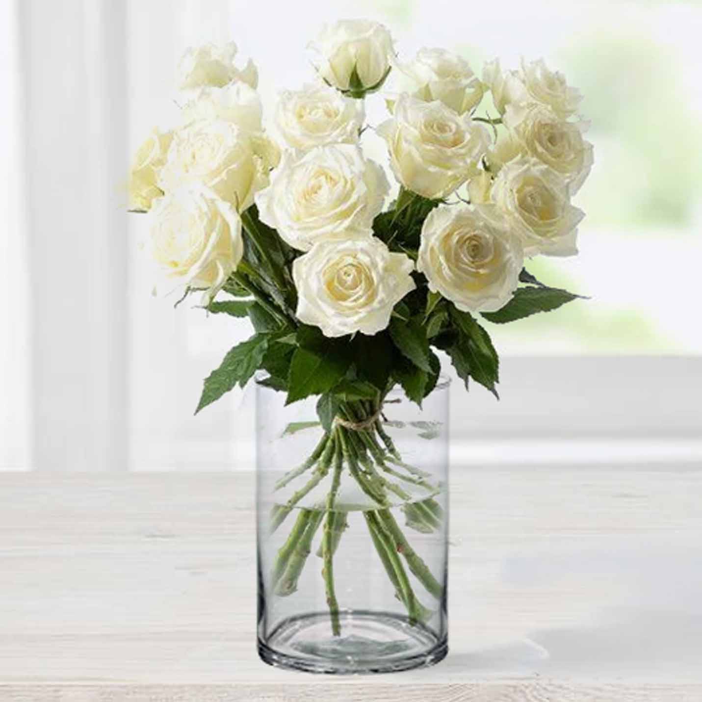 White Roses flower gifts online delivery Presto
