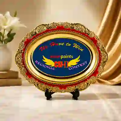 Oval Crest with Stand & Box- Small