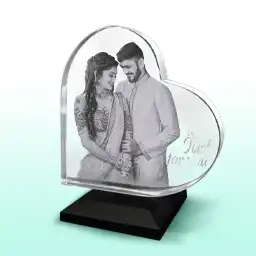 Heart shape anniversary gifts