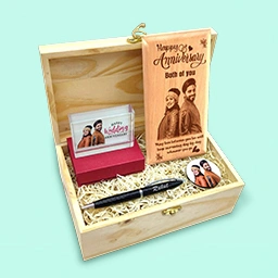 Anniversary gift hampers