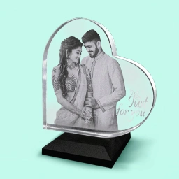 Heart shape anniversary gifts