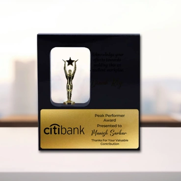 Royal Corporate Human Star Wooden Trophy