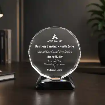 Rounded Crystal Award with Black Base ( Dia : 14cm)