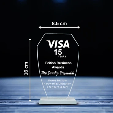 Economic Personalised Glass Mementos