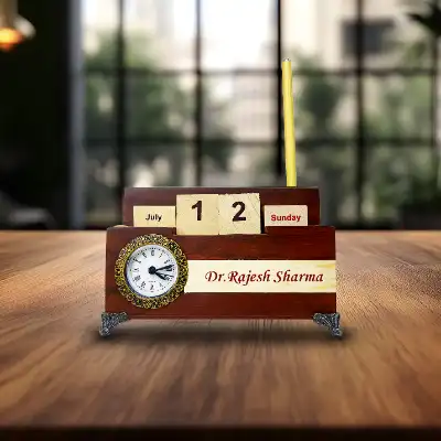 Wooden Desktop Pen Stand with CO2 engraving