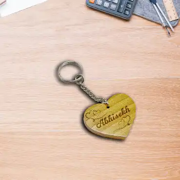 Personalized wooden Heart-shaped keychain for loved ones