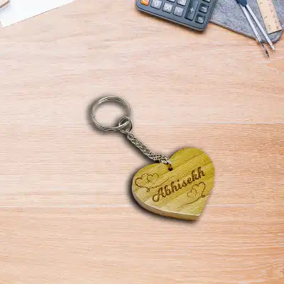 Personalized wooden Heart-shaped keychain for loved ones