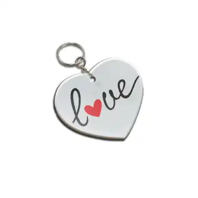 Metal Heart-shaped keychain for loved ones