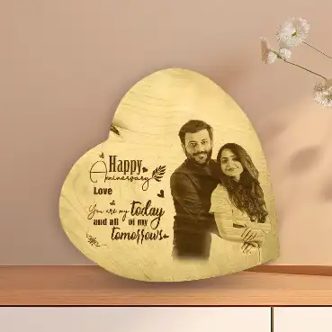 Heart-shaped wooden frame with UV printing