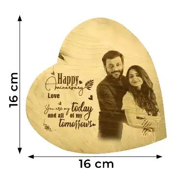 Heart-shaped wooden frame