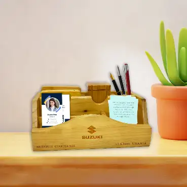 Name Engraved wooden penstand for office use