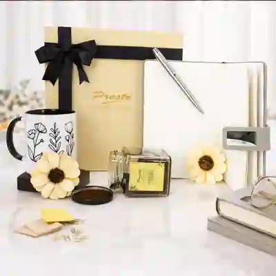 The Earthy Elegance Gift Hamper
