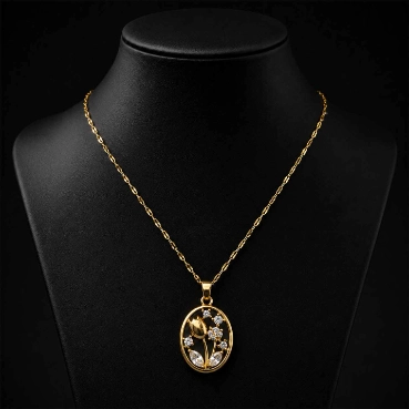 Luxury Gold-Plated Floral Crystal Pendant Necklace for Women