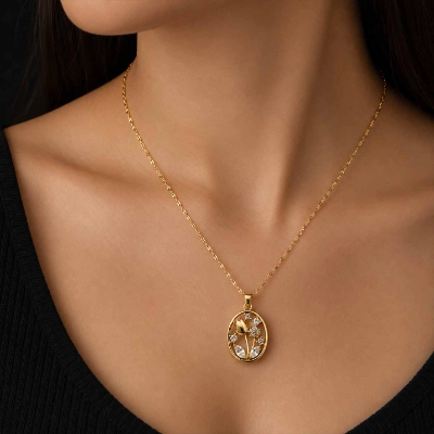 Luxury Gold-Plated Floral Crystal Pendant Necklace for Women