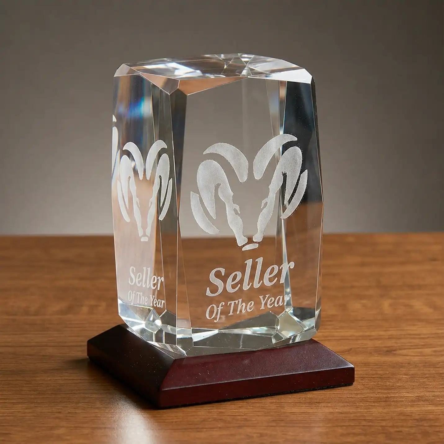 Exquisite Personalized 3D Crystals Awards