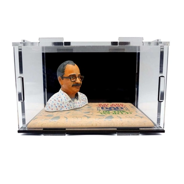 custom made Bust Doll With Acrylic Box